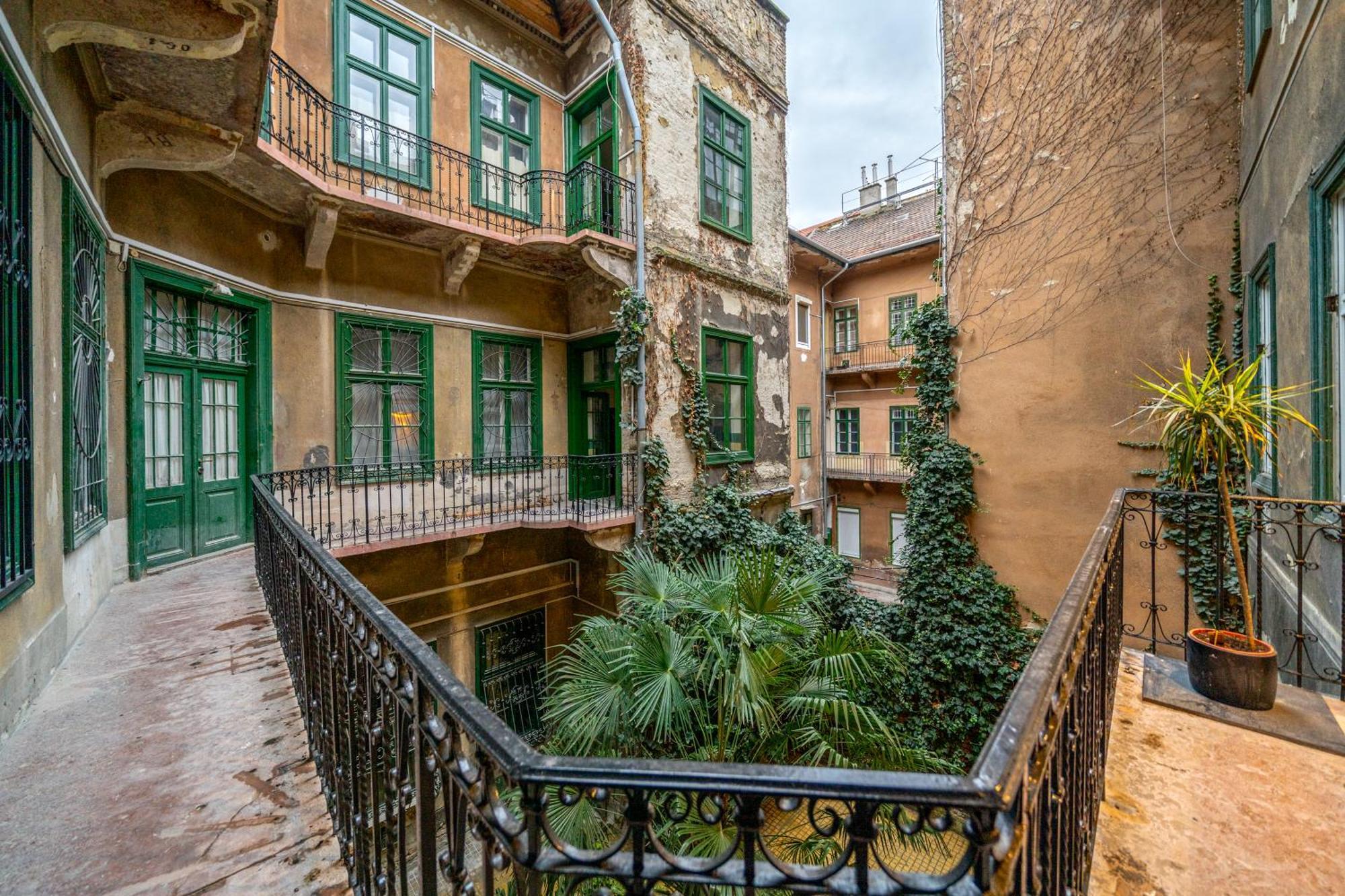 Sweet Dreams At Opera House Downtown Apartment Будапеща Екстериор снимка