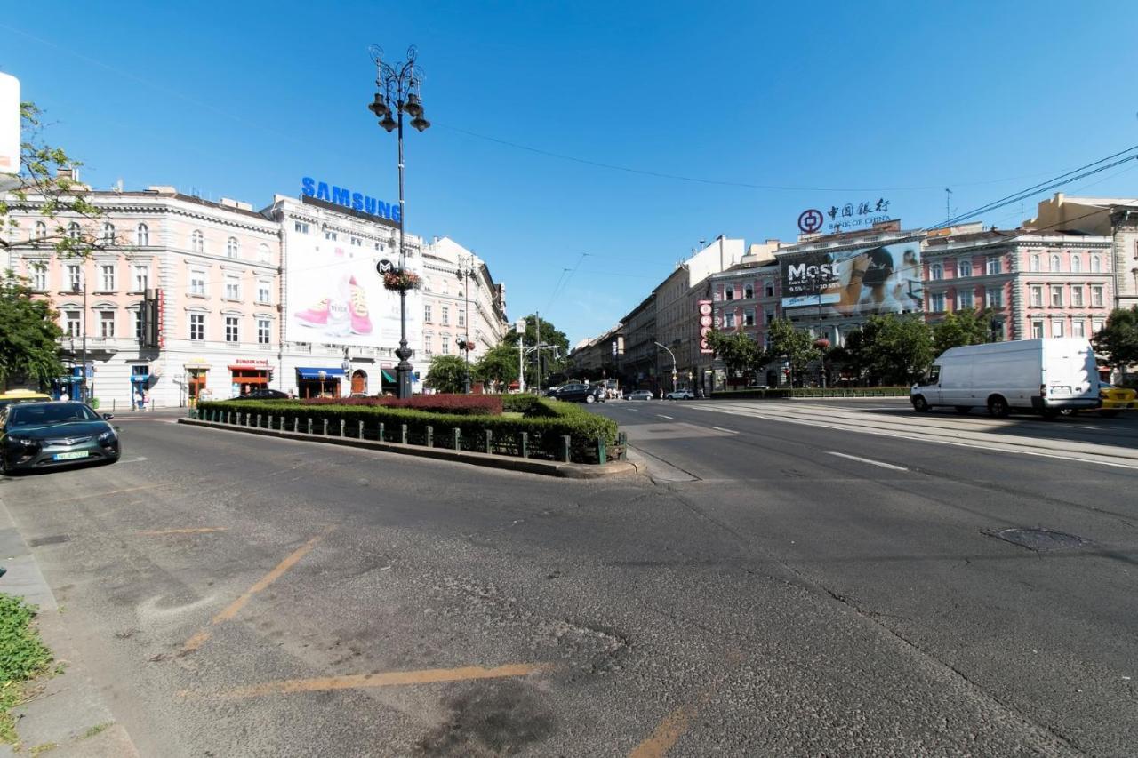 Sweet Dreams At Opera House Downtown Apartment Будапеща Екстериор снимка