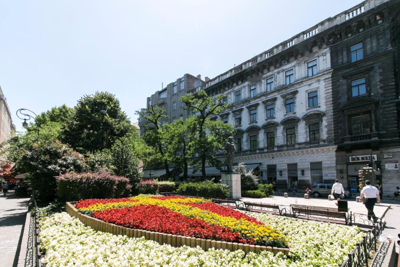 Sweet Dreams At Opera House Downtown Apartment Будапеща Екстериор снимка